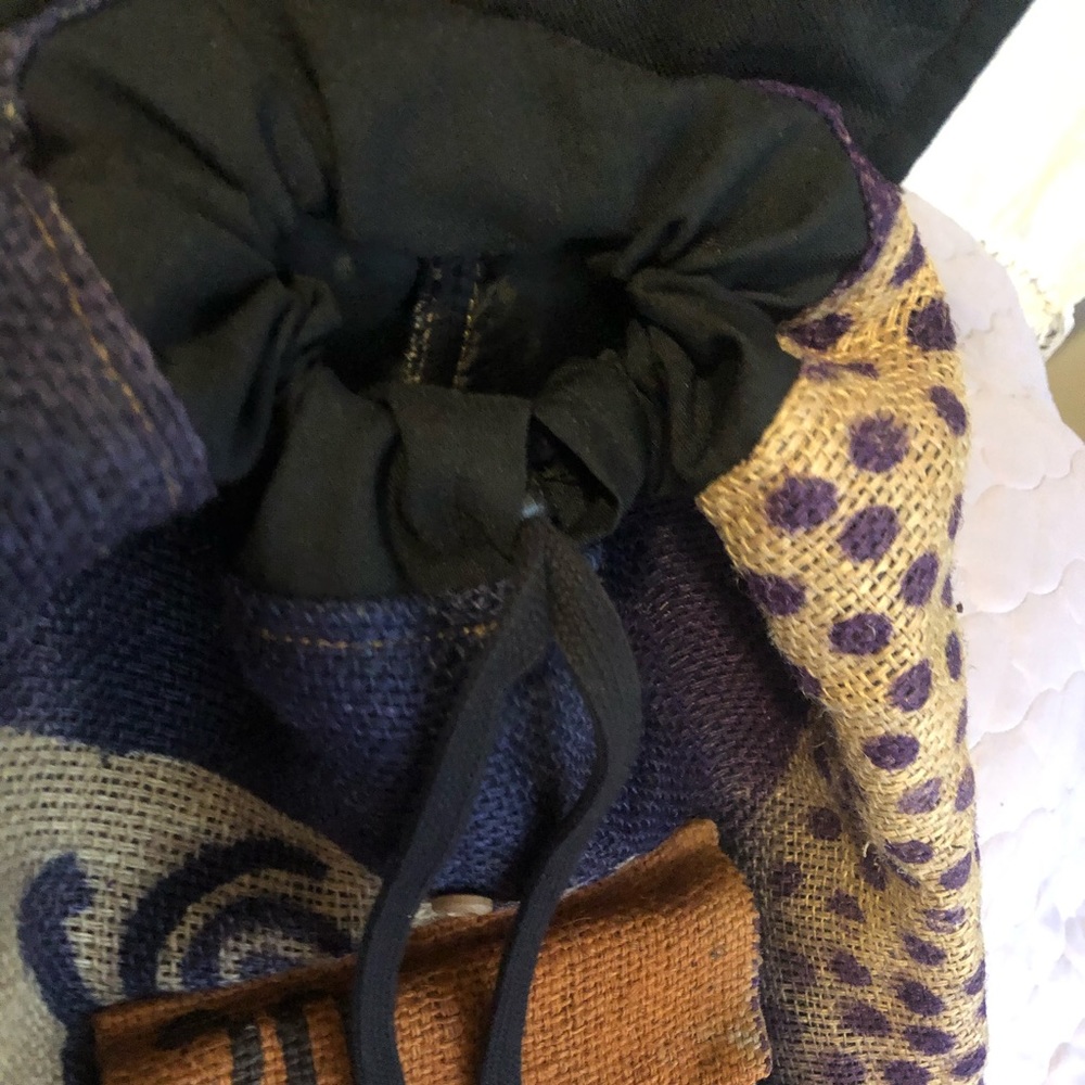 Cute drawstring backpack - Picture 2 of 3